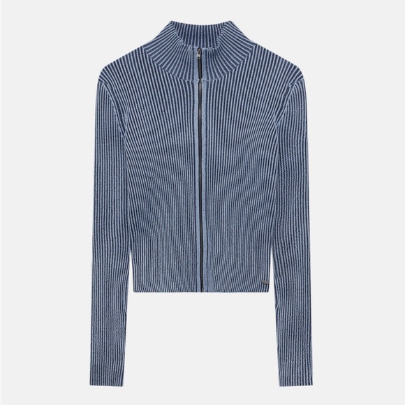 SOLD ⭐️ Blue Ribbed Zip Up Jacket - Picture 3 of 5